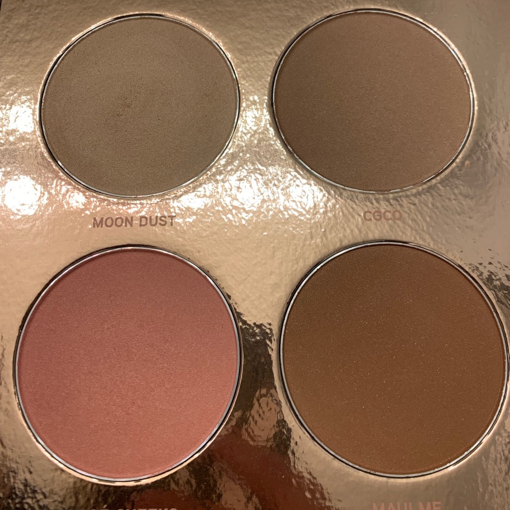 Kittenish glow pallet